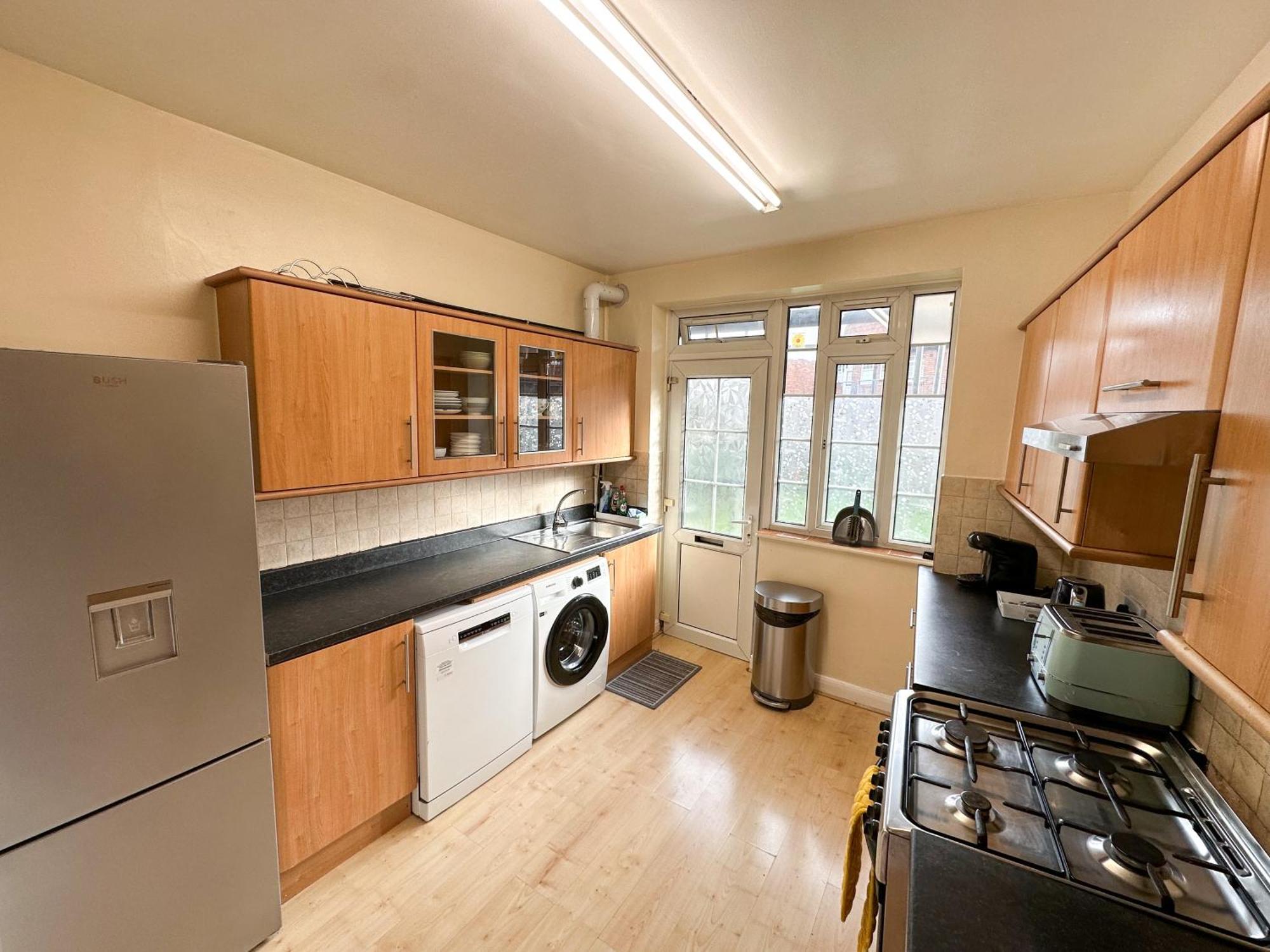 2 Bed Flat - Short Walk From Brent Cross Station Apartment Hendon Exterior foto